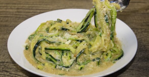 Garlic Parmesan Zoodles